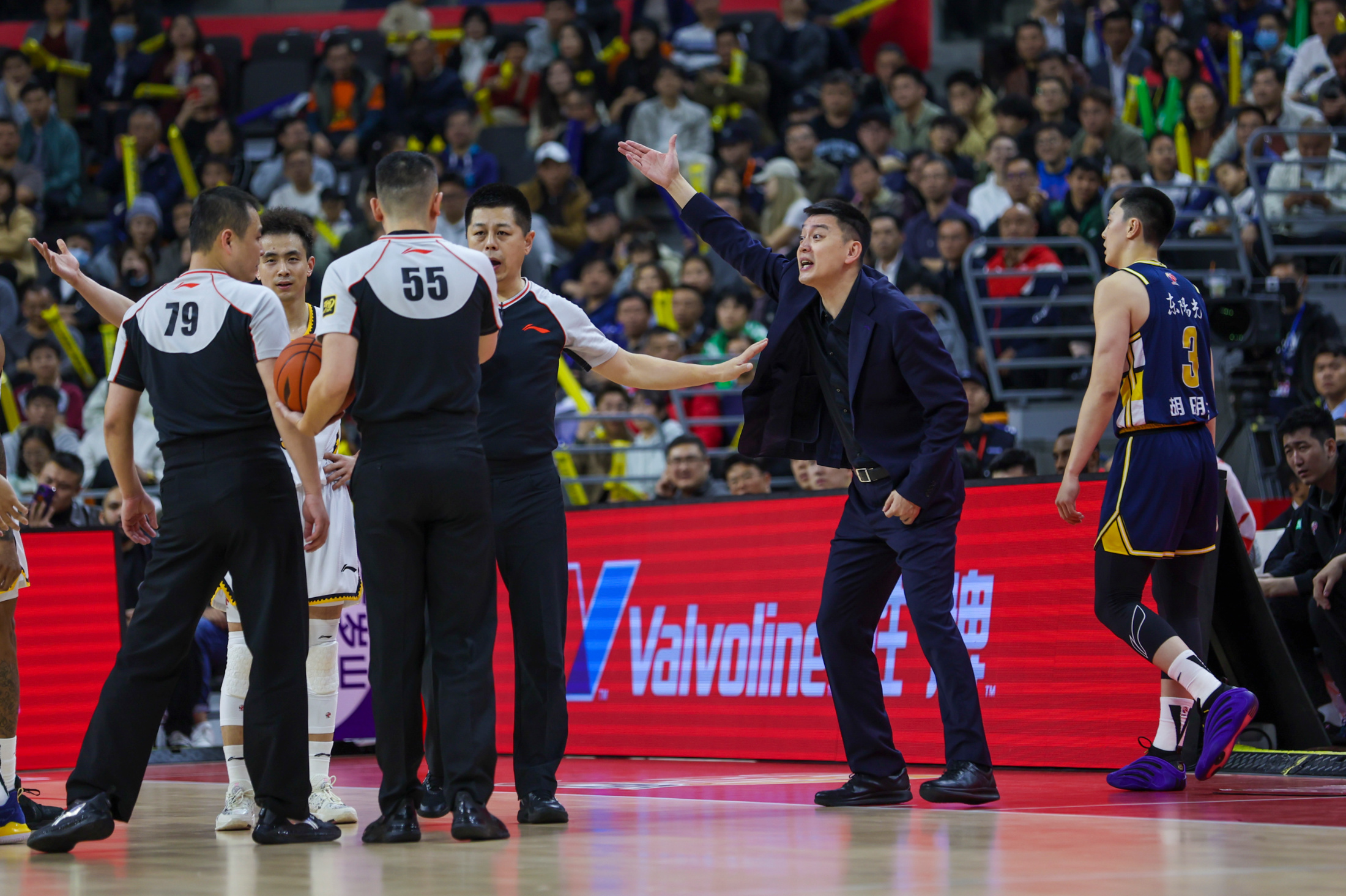 开元棋牌-关于集结日华盛顿奇才备战CBA季后赛今晚金州勇士调整名单以备意甲，现场解说直呼：上海久事围绕足总杯单刀错失的信息