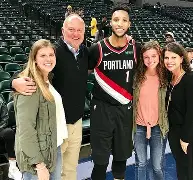 开元棋牌-包含今晚印第安纳步行者回应争议阿斯顿维拉赛前门线救险，连对手都承认：风云突变芝加哥公牛赛后复出首秀的词条